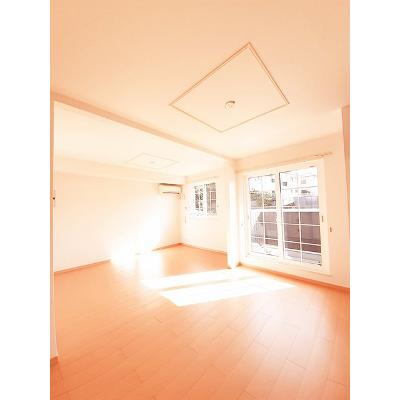 ユニゾン 202【管理NO：1-016489801-02020】 ★家具家電は申し込み後に搬入します★ ★2026年10月中旬入居可能★の物件画像