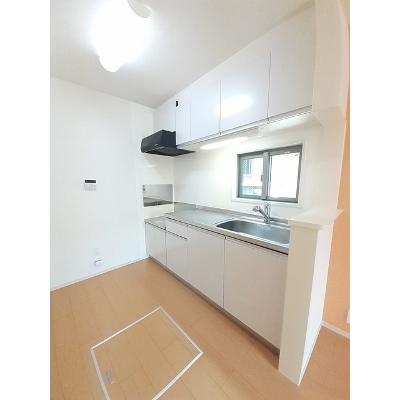 サイプレス　Ⅱ 101【管理NO：1-019154901-01010】 ★家具家電は申し込み後に搬入します 2026年09月中旬入居可能の物件画像