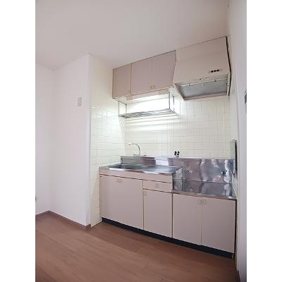 メゾンアンビテール 101【管理NO：1-007117501-01010】 ★家具家電は申し込み後に搬入します★の物件画像