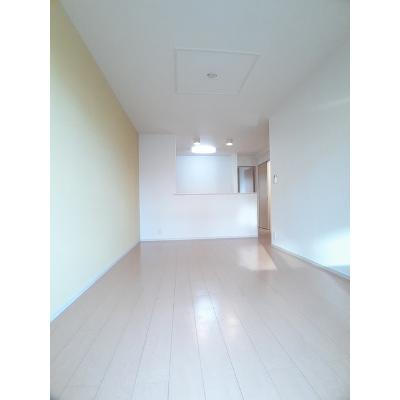 カルム岡田 102【管理NO：1-020044101-01020】 ★家具家電は申し込み後に搬入します 2026年08月下旬入居可能の物件画像