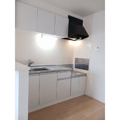 ラ・ラフレシールⅡ 201【管理NO：1-022781902-02010】 ★家具家電は申し込み後に搬入します★の物件画像