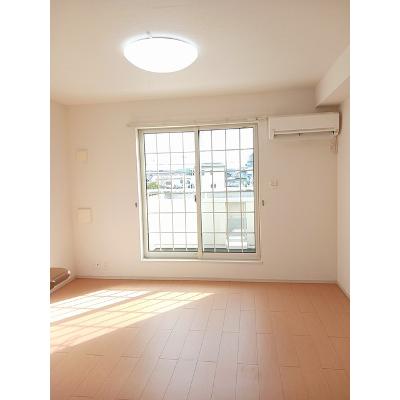 ボンヌ・シャンス 201【管理NO：1-017497401-02010】 ★家具家電は申し込み後に搬入します★の物件画像
