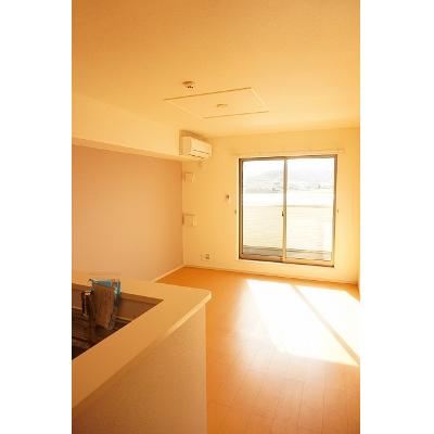 アンソレイユ 203【管理NO：1-017546201-02030】 ★家具家電は申し込み後に搬入します 2026年08月下旬入居可能の物件画像