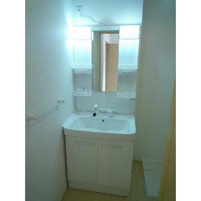 グランツ・惠 103【管理NO：1-020241101-01030】 ★家具家電は申し込み後に搬入します 2026年08月下旬入居可能の物件画像