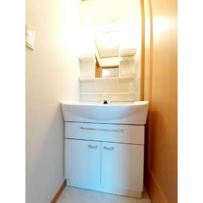 Ｓｅｒｅｎｏ　Ｕｎｏ　Ａ 101【管理NO：1-013251501-01010】 ★家具家電は申し込み後に搬入します★の物件画像
