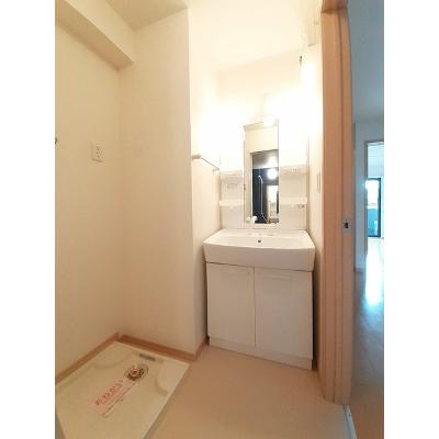 カーサ・デルフィオーレＢ 101【管理NO：1-016428102-01010】 ★家具家電は申し込み後に搬入します★の物件画像