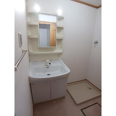 ソレイユ　Ｋ 103【管理NO：1-012000301-01030】 ★家具家電は申し込み後に搬入します★の物件画像