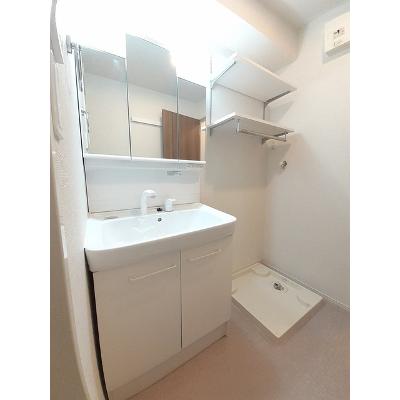 サンテールⅣ 101【管理NO：1-025679401-01010】 ★家具家電は申し込み後に搬入します 2026年07月下旬入居可能の物件画像