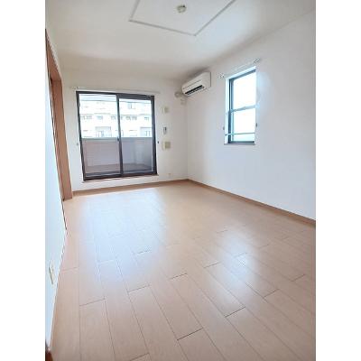 ヴィヴァーチェ　Ａ 201【管理NO：1-015445801-02010】 ★家具家電は申し込み後に搬入します 2026年08月上旬入居可能の物件画像