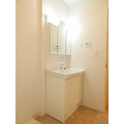 モアナＡ 201【管理NO：1-026910601-02010】 ★家具家電は申し込み後に搬入します★ ★2026年09月中旬入居可能★の物件画像