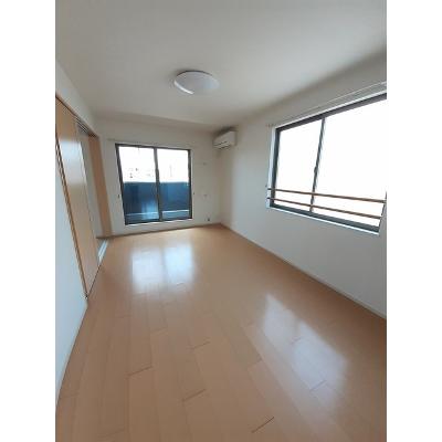シンシアリー 303【管理NO：1-020326001-03030】 ★家具家電は申し込み後に搬入します★ ★2026年08月下旬入居可能★の物件画像