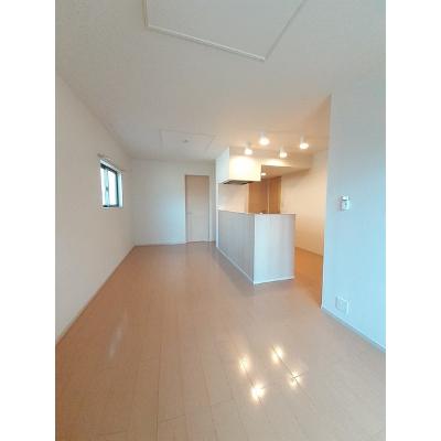 響　（ひびき） 101【管理NO：1-019885401-01010】 ★家具家電は申し込み後に搬入します★ ★2026年09月上旬入居可能★の物件画像