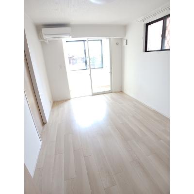 Ｂｏｓｃａｔｏ　Ｌ　Ⅰ 103【管理NO：1-026937101-01030】 ★家具家電は申し込み後に搬入します★の物件画像