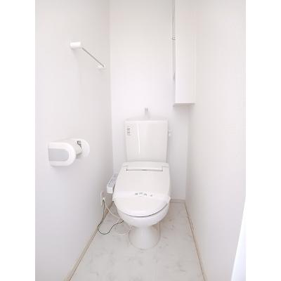 オーベル・シュタイン 101【管理NO：1-019176301-01010】 ★家具家電は申し込み後に搬入します★の物件画像