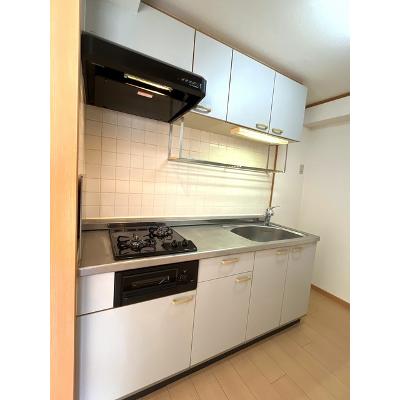 ハピネスタウン 201【管理NO：1-011751202-02010】 ★家具家電は申し込み後に搬入します★の物件画像