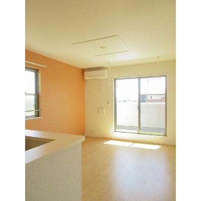 エヴァーグリーン仁比山　Ⅰ 202【管理NO：1-023749501-02020】 ★家具家電は申し込み後に搬入します★ ★2026年08月下旬入居可能★の物件画像