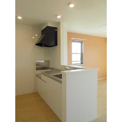 エヴァーグリーン仁比山　Ⅰ 202【管理NO：1-023749501-02020】 ★家具家電は申し込み後に搬入します★ ★2026年08月下旬入居可能★の物件画像