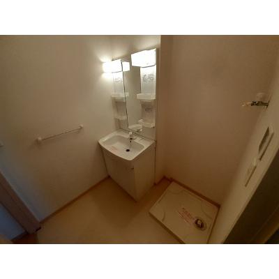 クラールＢ 102【管理NO：1-015628702-01020】 ★家具家電は申し込み後に搬入します★ ★2026年09月上旬入居可能★の物件画像