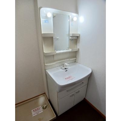 シティパル 101【管理NO：1-013348601-01010】 ★家具家電は申し込み後に搬入します★の物件画像