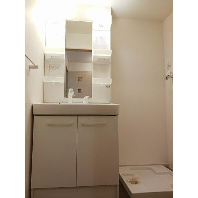フィオーレ・アール・ドゥエ 104【管理NO：1-018256501-01040】 ★家具家電は申し込み後に搬入します 2026年08月下旬入居可能の物件画像