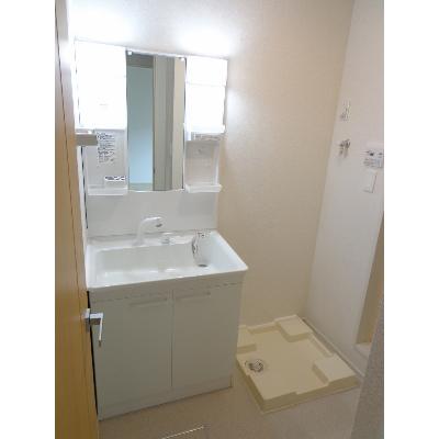 パリス・デージー寿　Ｂ 103【管理NO：1-021792002-01030】 ★家具家電は申し込み後に搬入します★の物件画像
