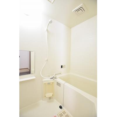 アーバンファミール 201【管理NO：1-010656701-02010】 ★家具家電は申し込み後に搬入します★ ★2026年08月下旬入居可能★の物件画像