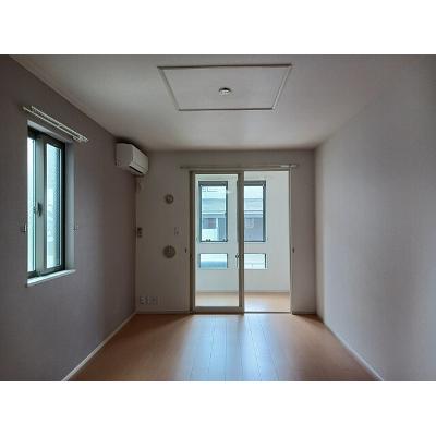 セレノⅡ 103【管理NO：1-019809902-01030】 ★家具家電は申し込み後に搬入します 2026年08月下旬入居可能の物件画像