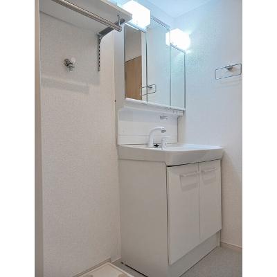 フィオラ 204【管理NO：1-027698301-02040】 ★家具家電は申し込み後に搬入します 2026年08月下旬入居可能の物件画像