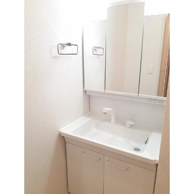 ラ・メールⅢ 203【管理NO：1-025841901-02030】 ★家具家電は申し込み後に搬入します★ ★2026年11月中旬入居可能★の物件画像