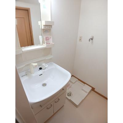メゾン　ＮＩＣＯ 103【管理NO：1-014329401-01030】 ★家具家電は申し込み後に搬入します 2026年09月中旬入居可能の物件画像