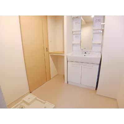 アンソレイエ飾磨　Ⅱ番館 103【管理NO：1-017722701-01030】 ★家具家電は申し込み後に搬入します★の物件画像