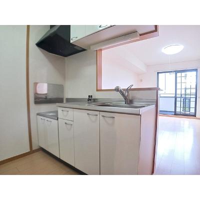シルバーライニングＡ 102【管理NO：1-014812001-01020】 ★家具家電は申し込み後に搬入します★の物件画像