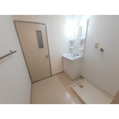 エルディム正木 102【管理NO：1-001736001-01020】 ★家具家電は申し込み後に搬入します★の物件画像