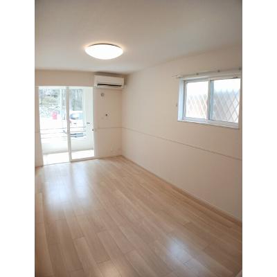 ブリリアント　Ⅱ 101【管理NO：1-025727502-01010】 ★家具家電は申し込み後に搬入します★の物件画像