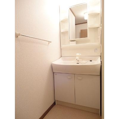 プラティークＡ 103【管理NO：1-011673501-01030】 ★家具家電は申し込み後に搬入します 2026年08月下旬入居可能の物件画像