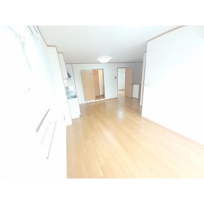 エスポワ－ル 204【管理NO：1-012299001-02040】 ★家具家電は申し込み後に搬入します★の物件画像