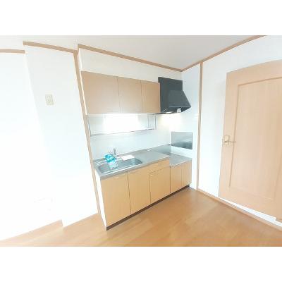 エスポワ－ル 204【管理NO：1-012299001-02040】 ★家具家電は申し込み後に搬入します★の物件画像