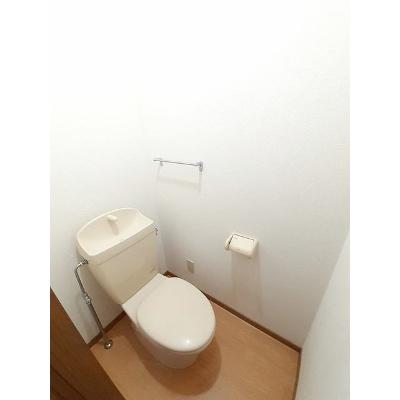スズラン 101【管理NO：1-010491101-01010】 ★家具家電は申し込み後に搬入します★ ★2026年09月中旬入居可能★の物件画像