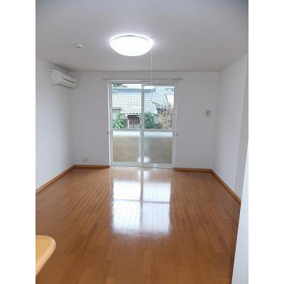 ジームスＡ 101【管理NO：1-013430301-01010】 ★家具家電は申し込み後に搬入します 2026年08月下旬入居可能の物件画像