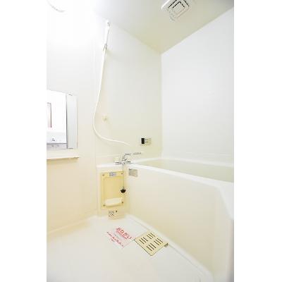 アルモニィⅠ 102【管理NO：1-010616401-01020】 ★家具家電は申し込み後に搬入します★の物件画像