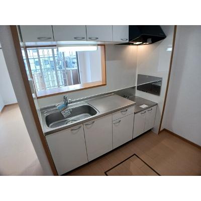 アンジュ 101【管理NO：1-014928501-01010】 ★家具家電は申し込み後に搬入します★の物件画像