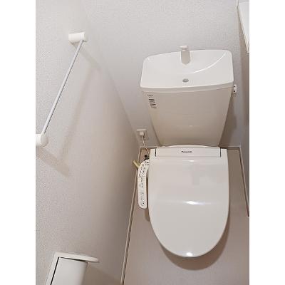 ラ・ルーチェ 101【管理NO：1-019542901-01010】 ★家具家電は申し込み後に搬入します★の物件画像