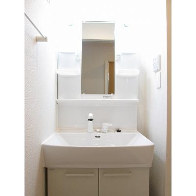 ヴィラ・プロムナード 102【管理NO：1-023170001-01020】 ★家具家電は申し込み後に搬入します★ ★2026年08月上旬入居可能★の物件画像