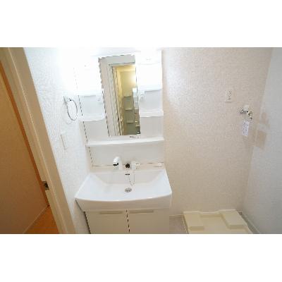 ルミエール 203【管理NO：1-022630401-02030】 ★家具家電は申し込み後に搬入します★の物件画像