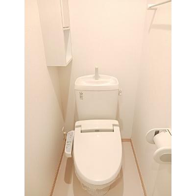 エルヴァージュ 102【管理NO：1-016838301-01020】 ★家具家電は申し込み後に搬入します★の物件画像