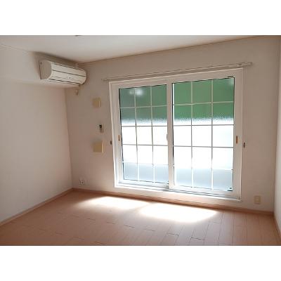 プロムナード参番館 202【管理NO：1-015483103-02020】 ★家具家電は申し込み後に搬入します★の物件画像