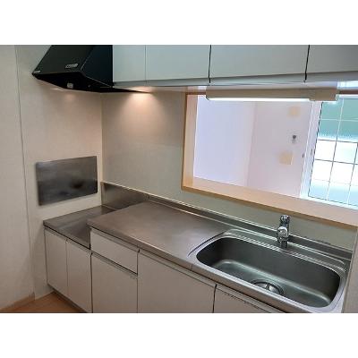プロムナード参番館 202【管理NO：1-015483103-02020】 ★家具家電は申し込み後に搬入します★の物件画像