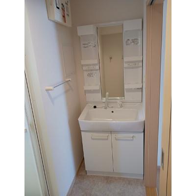 コリーヌ 204【管理NO：1-015351401-02040】 ★家具家電は申し込み後に搬入します 2026年08月下旬入居可能の物件画像
