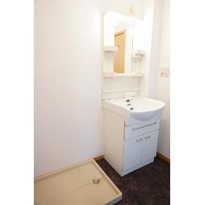 シャルマン・ドミールⅢ 202【管理NO：1-012489401-02020】 ★家具家電は申し込み後に搬入します 2026年09月中旬入居可能の物件画像