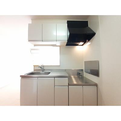 ウィステリアヒル 202【管理NO：1-015998001-02020】 ★家具家電は申し込み後に搬入します★の物件画像